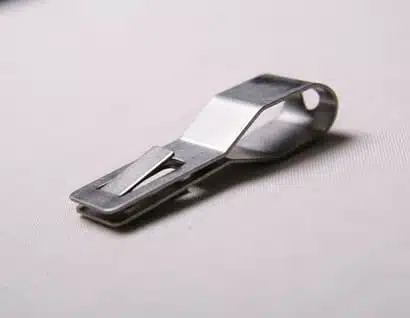 Self Locking Strap Fork
