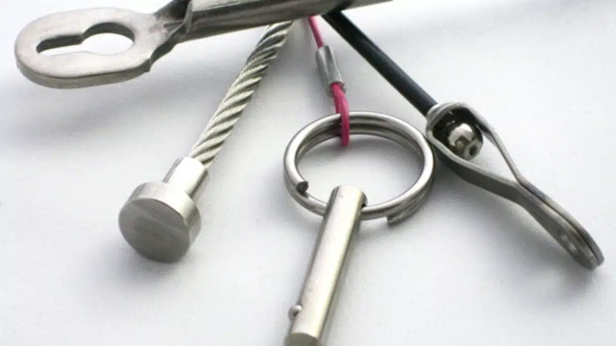Selection of cables with different end fittings.