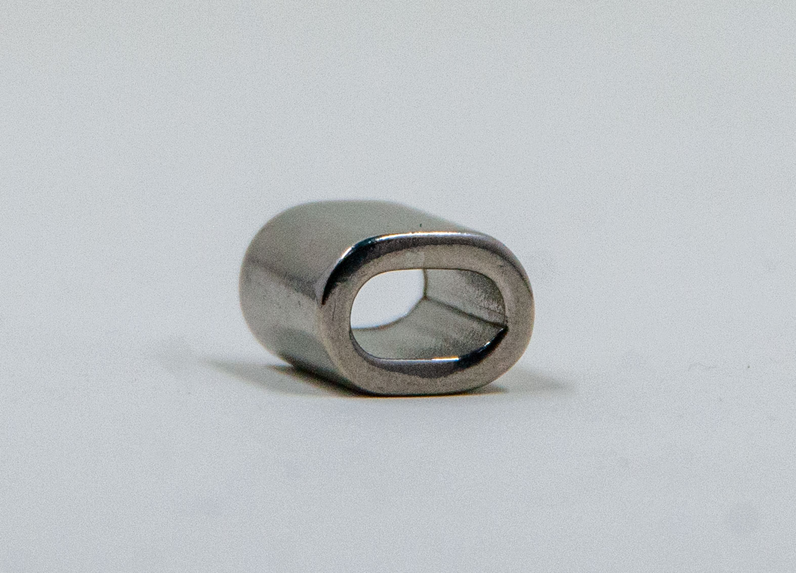 Single Sleeve end fitting hardware example